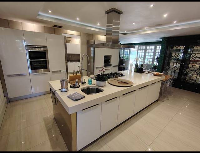 5 BEDROOM HOUSE FOR SALE IN HERRWOOD PARK